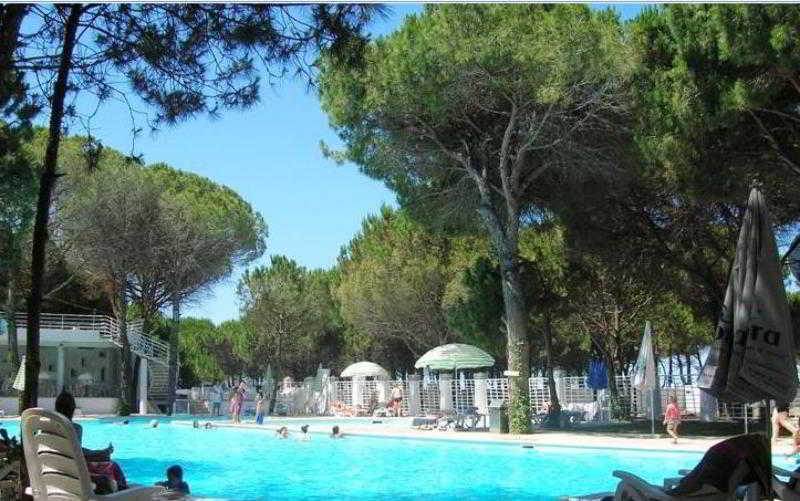 Marea Resort Golem Kültér fotó